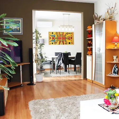 Sunny Day Апартамент