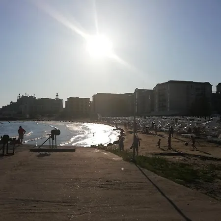 Sunny Day Apartament *