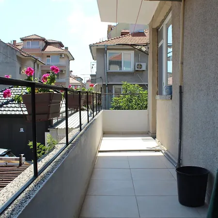 Sunny Day 公寓 *